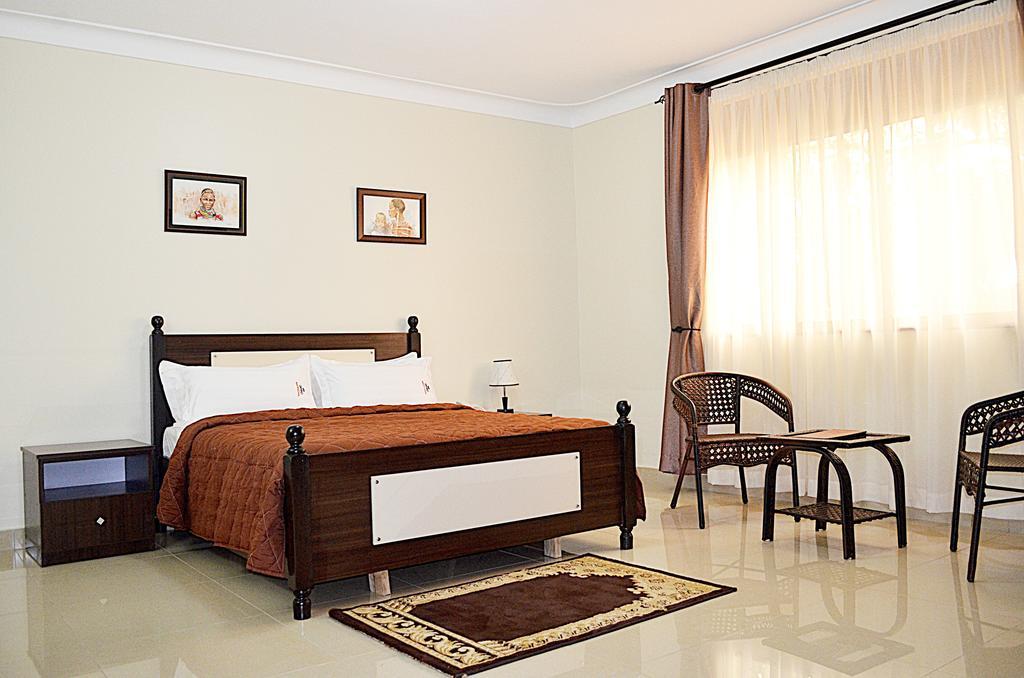 Marie'S Royale Hotel Kampala Habitación foto